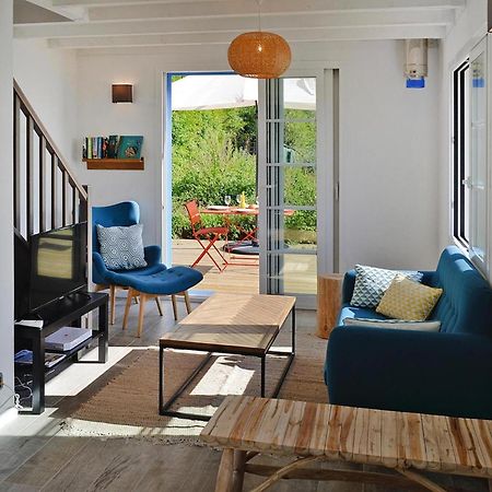 Pretty Breton Holiday Home In A Top Location Plougasnou Ngoại thất bức ảnh